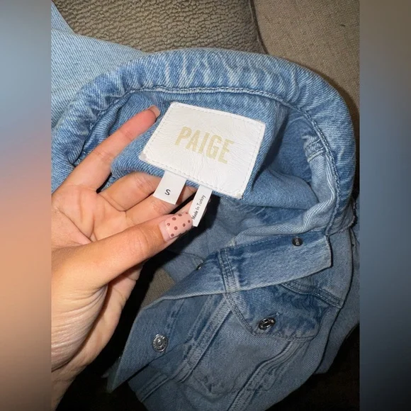 PAIGE Oversized Denim Frayed Jacket size Small - Picture 5 of 6